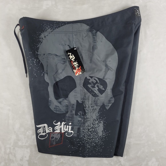 Da Hui Board Shorts Men's 40 Black Swim Trunks‎ Beach Pool Hawaiian Skull NWT - Picture 5 of 10